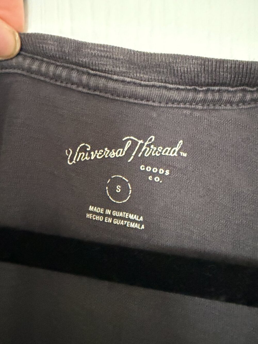 Universal Thread Shirt Bundle - Picture 6 of 8
